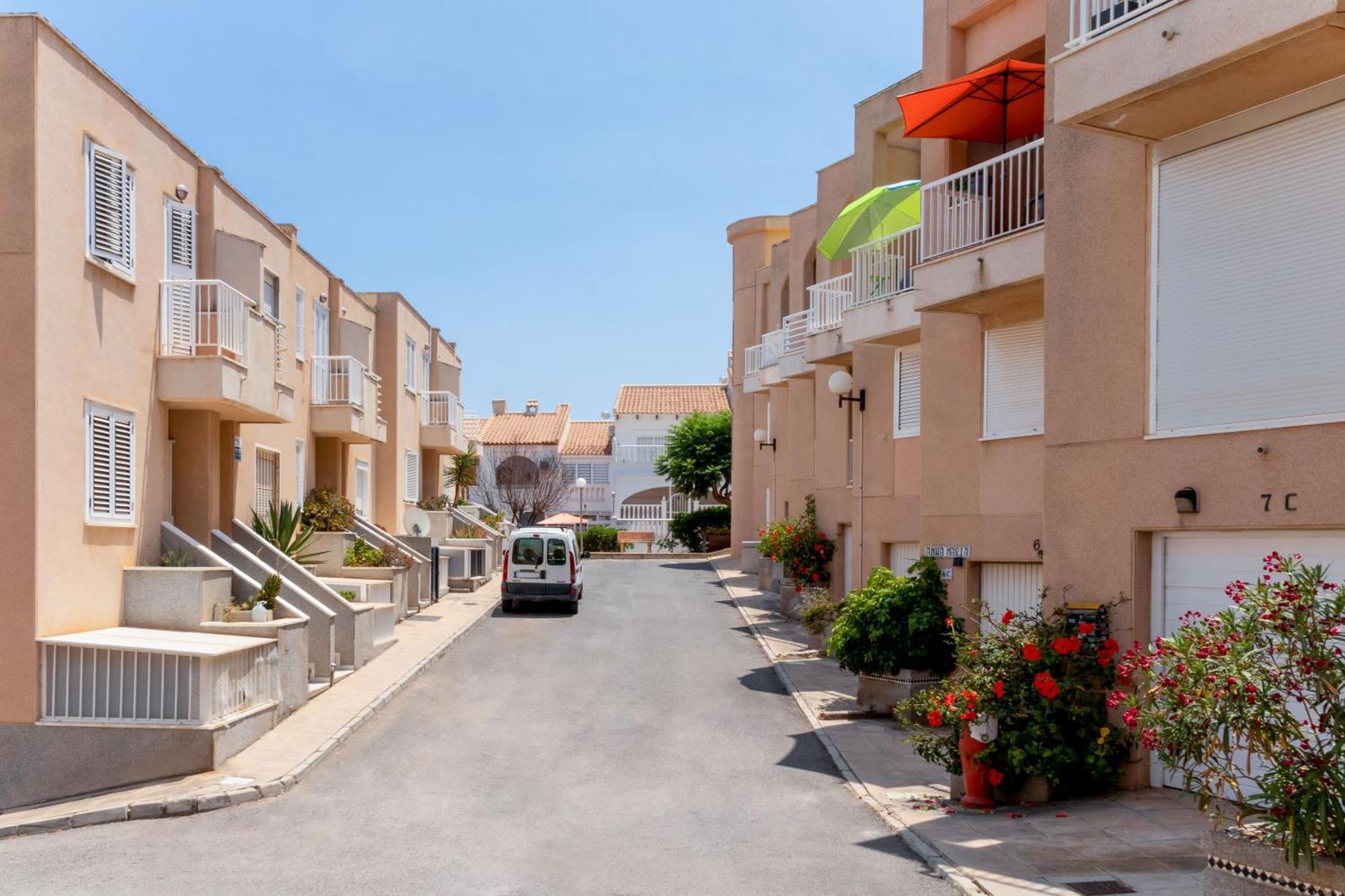 Espanatour Los Leandros تورّيفيِخا المظهر الخارجي الصورة